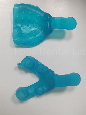 Plateaux de blanchiment de dents flexibles et non toxiques adaptés sur mesure